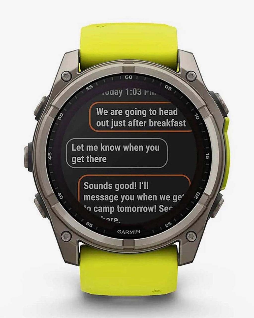 Garmin Fenix 8 Sapphire Solar 51mm in titanio grigio con cinturino giallo